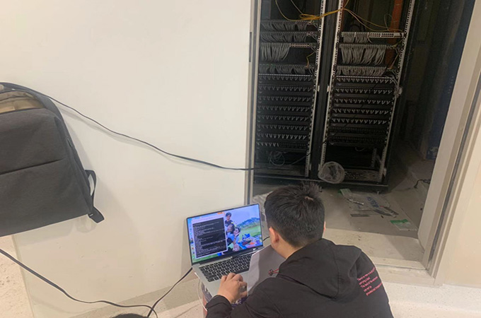 成都京東方醫院設備調試項目